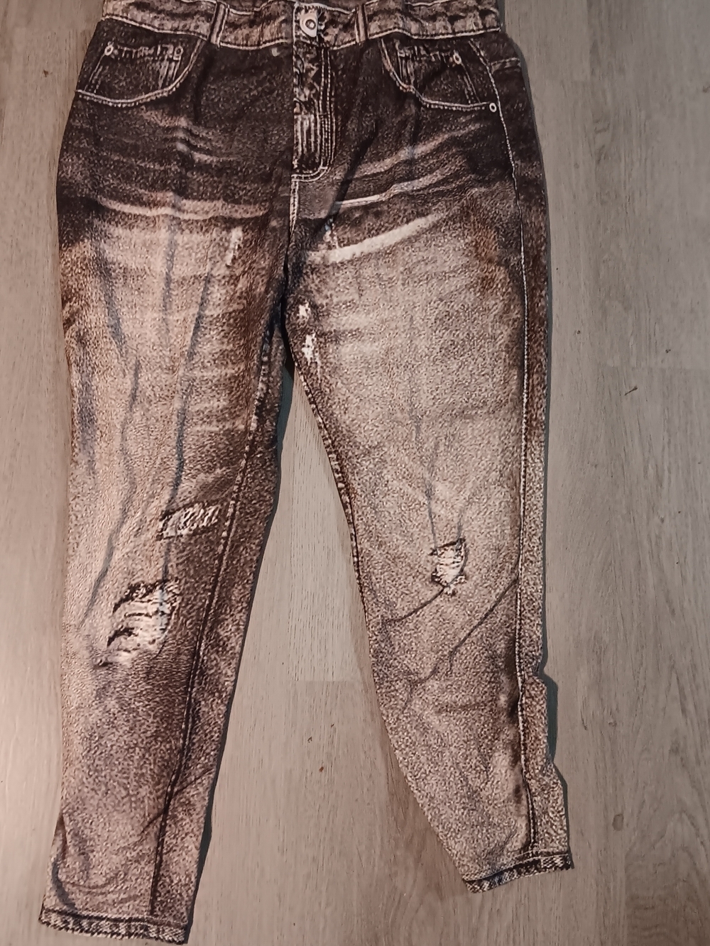 SHEIN Distressed Relaxed-Fit Washed Brown Jeggings
